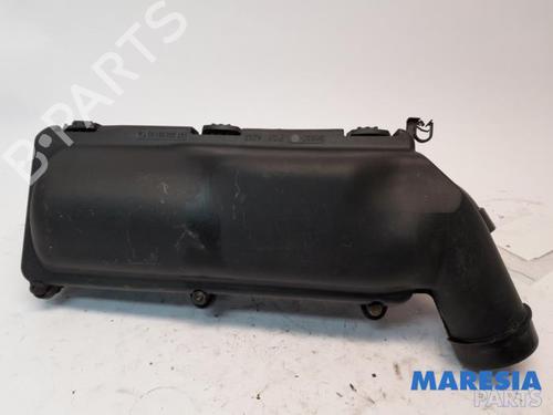 Used Air filter box Air filter box PEUGEOT 3008 I MPV (0U_) 1.6 THP (156 hp) 31527602 31527602