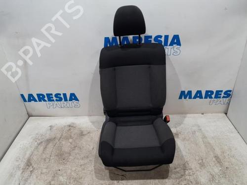 Used Right front seat CITROËN C4 CACTUS 1.6 BlueHDi 100 (99 hp) 31536578