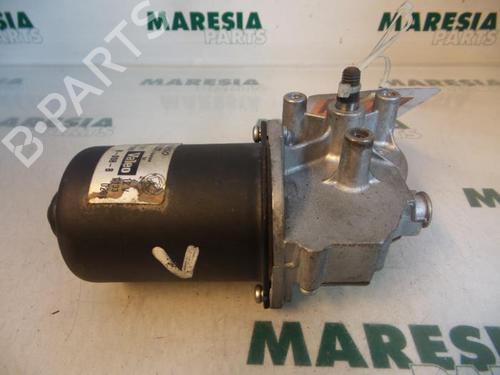Used Front wiper motor FIAT STILO (192_) 1.2 16V (192_XA1B) (80 hp) 31436976