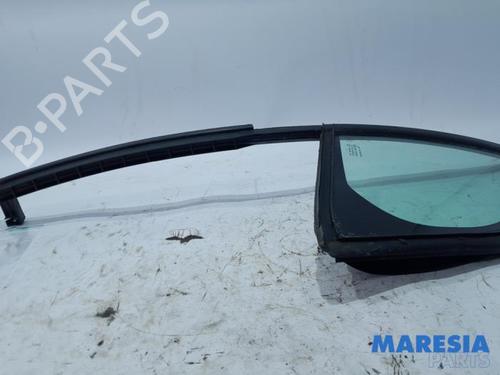 Front right quarter glass CITROËN C3 II (SC_) 1.6 HDi | BP31425905C112