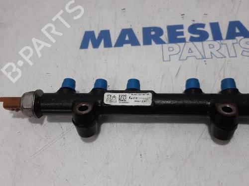 Used Injection rail PEUGEOT 308 SW II (LC_, LJ_, LR_, LX_, L4_) 1.6 BlueHDi 120 (120 hp) 31453823
