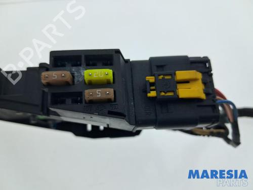 Fuse box PEUGEOT 308 CC (4B_) 1.6 16V | BP37992376E1  - Image 6