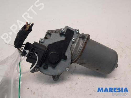 Used Front wiper motor FIAT PUNTO (199_) 1.3 D Multijet (84 hp) 31509310