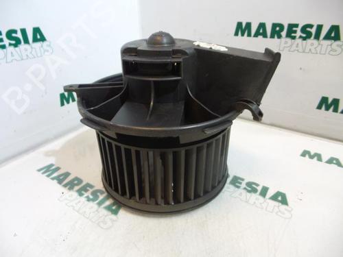 Used Heater blower motor PEUGEOT 206 Hatchback (2A/C) 1.6 16V (109 hp) 31459929