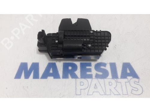 Used Electronic module PEUGEOT 208 I (CA_, CC_) 1.2 VTi 68 / PureTech 68 (68 hp) 31439973