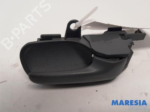 front-right-exterior-door-handle-citroen-c1-pm_-pn_-2005-2006-2007-2008-2009-2010-2011-2012-2013-2014-31421566 main image