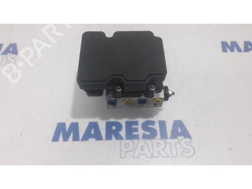 Used ABS pump PEUGEOT 308 SW II (LC_, LJ_, LR_, LX_, L4_) 1.6 BlueHDi 120 (120 hp) 31489029