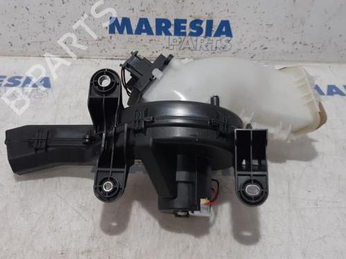 Heater blower motor CITROËN C4 Grand Picasso I (UA_) 1.6 HDi 110 | BP31457202M62