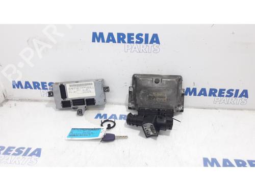 Used Engine control unit (ECU) FIAT DOBLO MPV (119_, 223_) 1.9 JTD (105 hp) 31531941