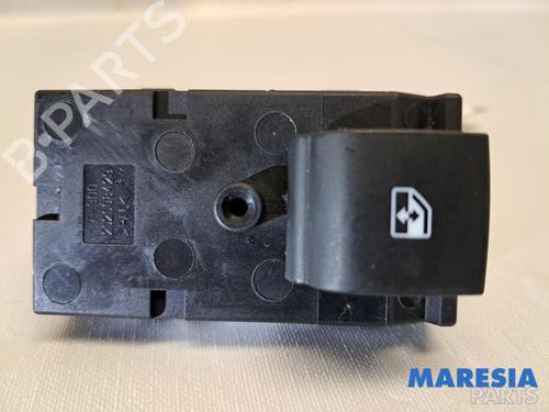 Used Switch OPEL KARL (C16) 1.0 (75 hp) 31411368