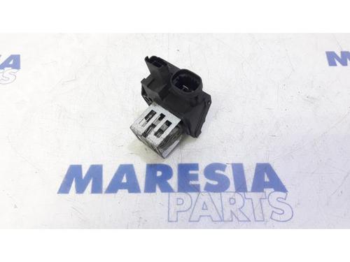 electronic-sensor-peugeot-207-cc-wd_-2007-2008-2009-2010-2011-2012-2013-2014-2015-31495080 main image