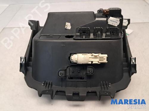 Glove box CITROËN C4 Picasso II 1.6 THP 155 | BP31517540C95