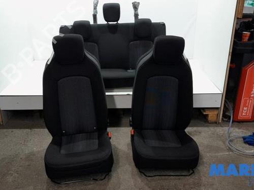 Sæde sæt RENAULT ZOE (BFM_) ZOE (BFMD) (109 hp) 31500947