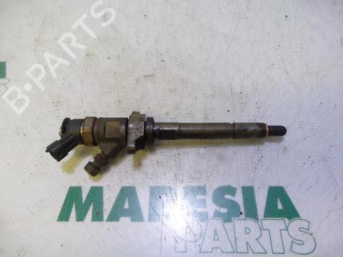 Used Injector PEUGEOT PARTNER Box Body/MPV 1.6 HDi (75 hp) 31492244