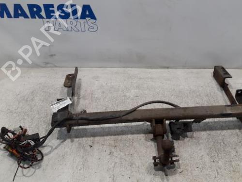 tow-ballmechanism-peugeot-3008-i-mpv-0u_-2009-2010-2011-2012-2013-2014-2015-2016-2017-31394574 main image