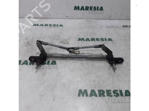 front-wipers-mechanism-fiat-500-312_-2007-31423257 main image