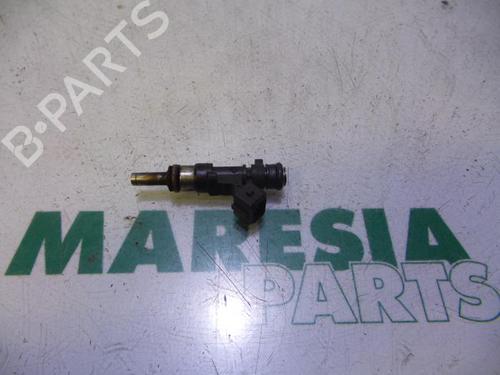 Used Injector FIAT GRANDE PUNTO (199_) 1.4 T-Jet (199AXM1A, 199BXM1A, 199BXN1A) (120 hp) 31494398