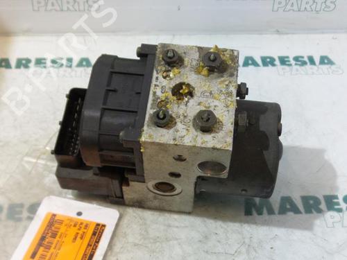 Used ABS pump ALFA ROMEO 156 Sportwagon (932_) 2.4 JTD (932.B1B00) (140 hp) 31392773