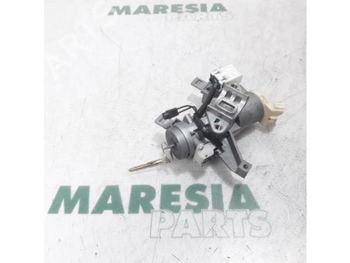 Used Ignition barrel CITROËN C-CROSSER (VU_, VV_) 2.2 HDi (156 hp) 31384111