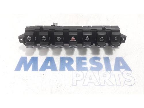 Used Switch PEUGEOT 3008 I MPV (0U_) 1.6 THP (156 hp) 31519518