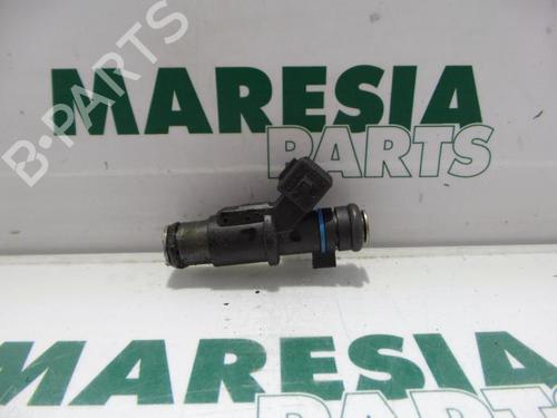 Used Injector PEUGEOT 307 (3A/C) 1.4 (75 hp) 31424116