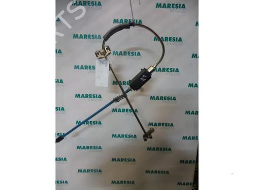 front-left-window-mechanism-lancia-delta-ii-836_-1993-1994-1995-1996-1997-1998-1999-31459279 main image