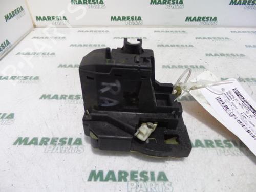 electronic-module-renault-scenic-i-mpv-ja01_-fa0_-1999-2000-2001-2002-2003-2004-2005-2006-2007-2008-2009-2010-31427811 main image
