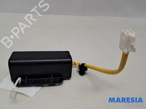 Spak kontakt Spak kontakt CITROËN C-ZERO C-Zero (64 hp) 39932720 39932720