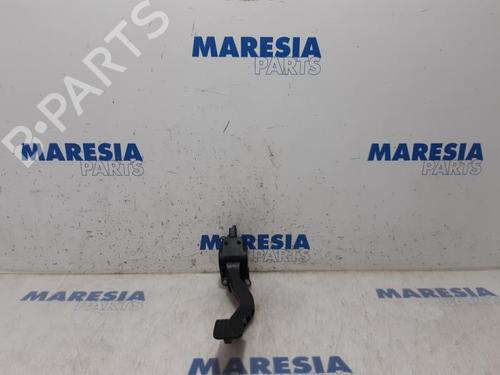 Módulo eletrónico CITROËN C4 II (NC_) 1.6 VTi 120 (NC5FS0, NC5FS9) (120 hp) 31411384