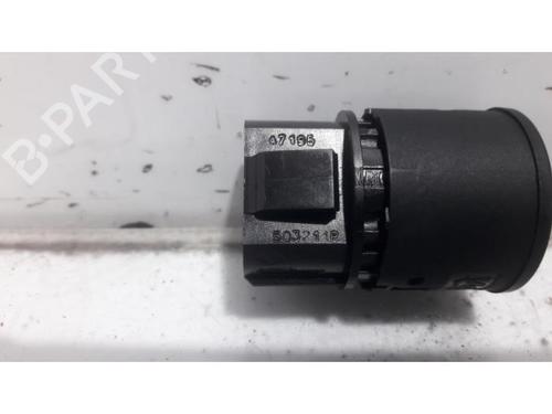 Switch RENAULT MEGANE IV Hatchback (B9A/M/N_) 1.2 TCe 130 (B9MR) | BP31455515I30