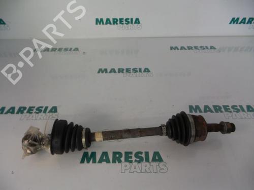 Used Left front driveshaft Left front driveshaft FIAT PUNTO (188_) 1.9 DS 60 (188.031, .051, .231, .251) (60 hp) 31515542 31515542