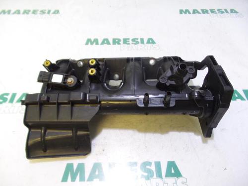 Used Injection rail RENAULT SCÉNIC III (JZ0/1_) 1.4 16V (JZ0F, JZ1V) (131 hp) 31405993