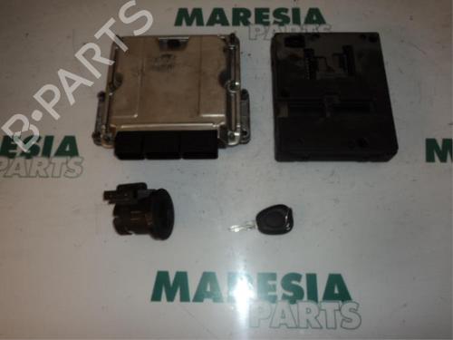 Used Engine control unit (ECU) Engine control unit (ECU) RENAULT MEGANE I (BA0/1_) 1.9 dCi (BA05, BA1F) (102 hp) 31533497 31533497