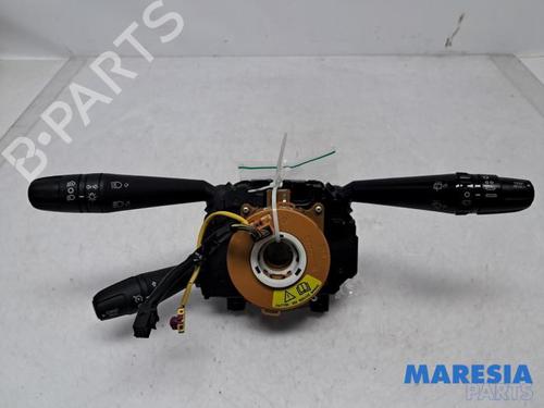 Used Switch FIAT 500L (351_, 352_) 0.9 (199LYC1B) (105 hp) 31525721