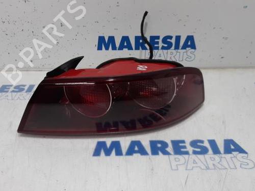 Used Right taillight ALFA ROMEO 159 Sportwagon (939_) 1.9 JTS (939BXA1B) (160 hp) 31450601