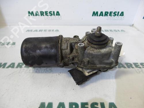Used Front wiper motor RENAULT LAGUNA II Grandtour (KG0/1_) 1.9 dCi (KG0G) (120 hp) 31403582