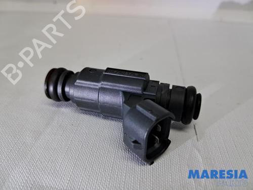 Spreder / Dyse CITROËN C3 II (SC_) 1.2 VTi 82 (82 hp) 31502803