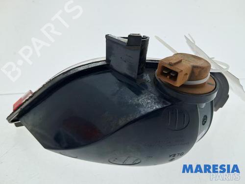 Reverse light RENAULT CAPTUR I (J5_, H5_) 1.2 TCe 120 | BP37875557C36 - Image 4