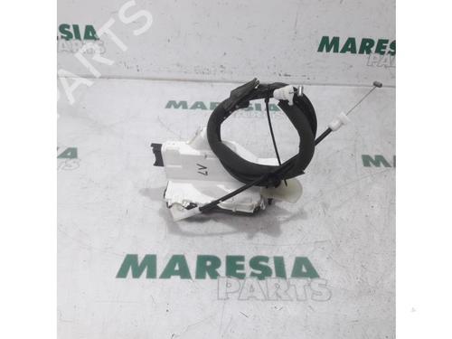 electronic-module-citroen-ds3-sa_-2009-2010-2011-2012-2013-2014-2015-2016-31496209 main image