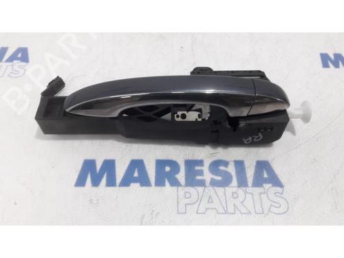rear-right-exterior-door-handle-renault-megane-iv-grandtour-k9amn_-2016-31447807 main image