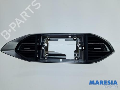 Used Air vent Air vent PEUGEOT 308 II (LB_, LP_, LW_, LH_, L3_) 1.6 THP 125 (125 hp) 33296144 33296144