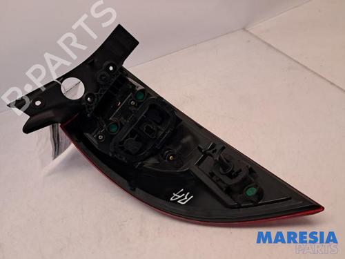Right taillight RENAULT CLIO IV Grandtour (KH_) 0.9 TCe 90 | BP31410961C35 