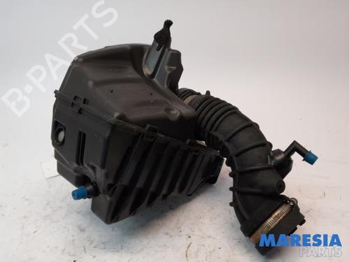 Used Air filter box RENAULT MEGANE III Hatchback (BZ0/1_, B3_) 1.6 16V (BZ1B, BZ1H) (110 hp) 31389250