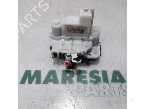 Used Electronic module FIAT 500 (312_) 0.9 (312AXG1A, 312.AXG11) (86 hp) 31535760
