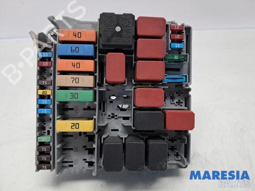 Used Fuse box FIAT 500 (312_) 1.2 (312AXA1A) (69 hp) 31432480