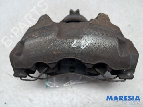 left-front-brake-caliper-renault-megane-iii-grandtour-kz01-2008-2009-2010-2011-2012-2013-2014-2015-2016-31404399 main image