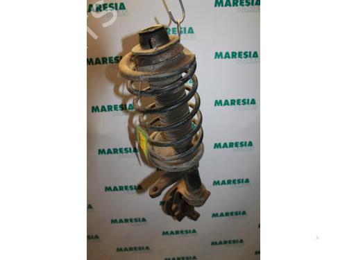 Used Left front shock absorber Left front shock absorber PEUGEOT 106 I (1A, 1C) 1.4 (75 hp) 31484195 31484195