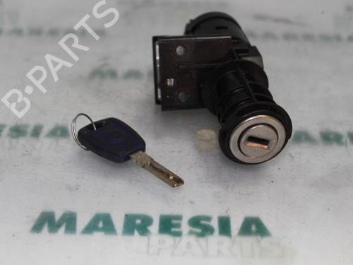 Used Ignition barrel FIAT PANDA (169_) 1.2 (169.AXB11, 169.AXB1A) (60 hp) 31509029