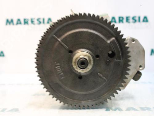 Used Fuel pump RENAULT VEL SATIS (BJ0_) 2.2 dCi (BJ0E, BJ0F) (150 hp) 31530116