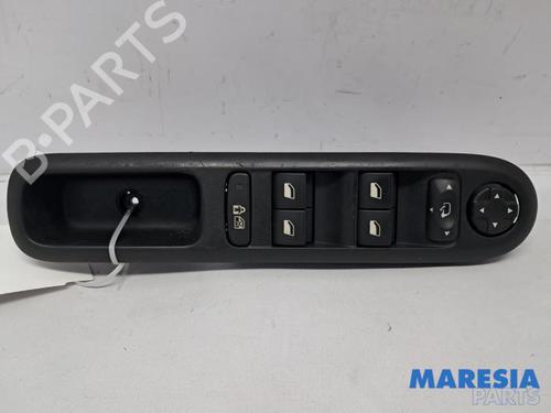Used Switch PEUGEOT 5008 (0U_, 0E_) 1.6 16V (156 hp) 31415033